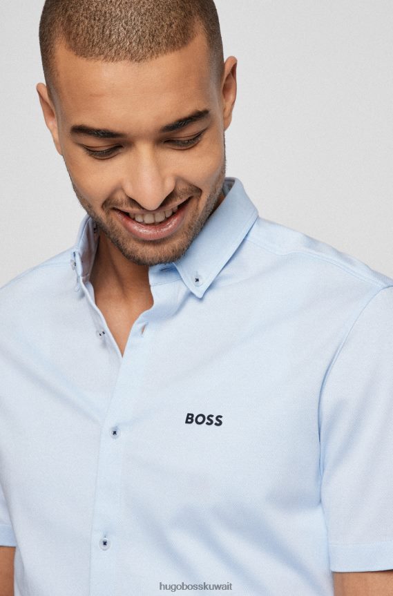 4TFNJN1889 أزرق فاتح Hugo Boss قميص جيرسي أزرق فاتح بقصة عادية وياقة هوغو بأزرار سفلية