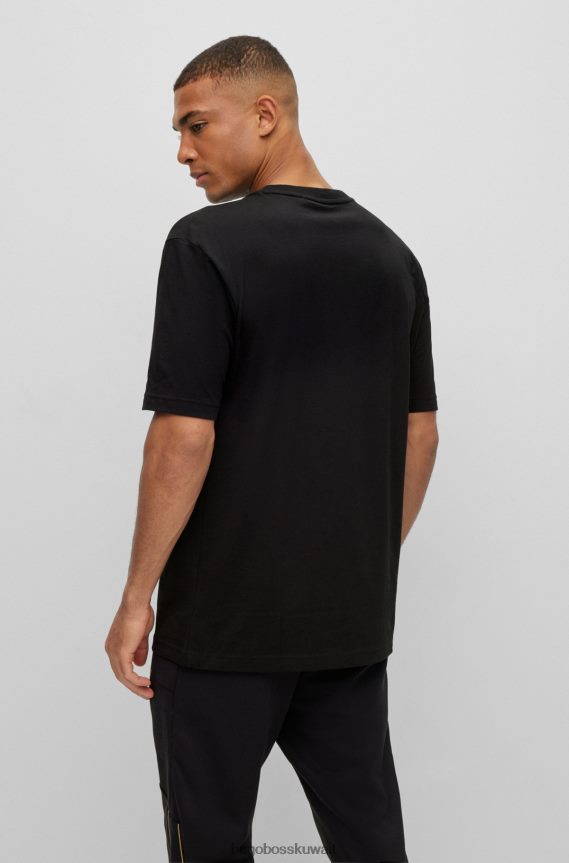 4TFNJN1901 أسود Hugo Boss تيشيرت من الجيرسي القطني باللون الأسود مع شعار هوغو منحني بتأثير معدني