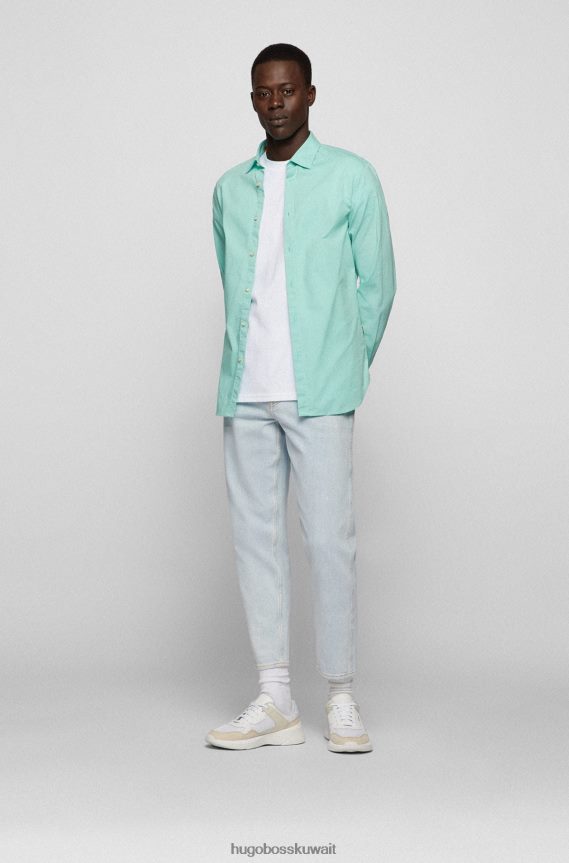 4TFNJN1933 اخضر فاتح Hugo Boss قميص بقصّة ضيّقة باللون الأخضر الفاتح من قماش البوبلين القطني المطاطي