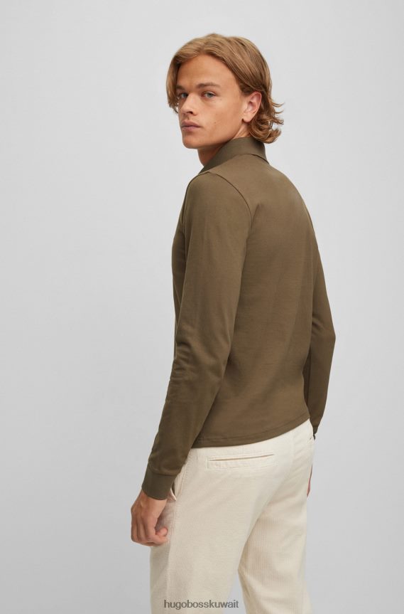 4TFNJN1961 أخضر غامق Hugo Boss قميص بولو هوغو أخضر داكن بأكمام طويلة وقصة ضيقة مع رقعة الشعار