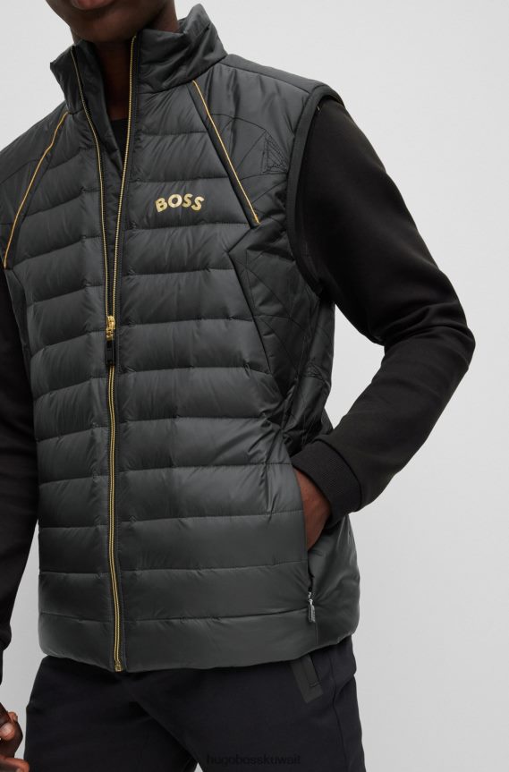 4TFNJN1983 أسود Hugo Boss جيليه أسود مقاوم للماء مع تطريز هوغو على شكل مثلث