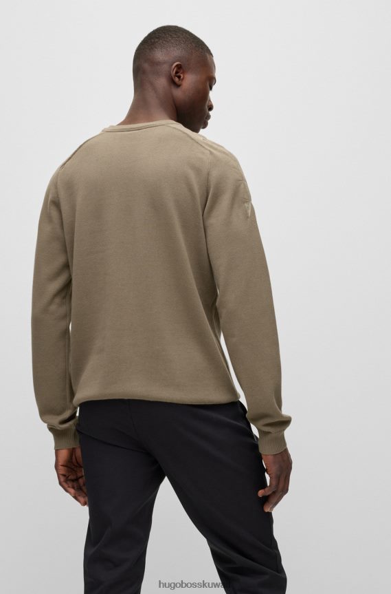 4TFNJN1989 اخضر فاتح Hugo Boss سترة خضراء فاتحة بقصة عادية مع عمل فني كبسولة وخياطة سلسلة هوغو