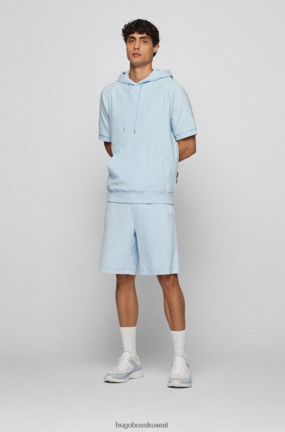 4TFNJN1995 أزرق فاتح Hugo Boss قميص من النوع الثقيل بغطاء للرأس بأكمام قصيرة باللون الأزرق الفاتح مصنوع من قماش تيري القطني