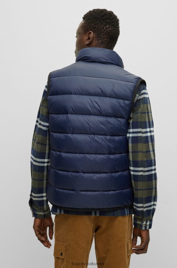 4TFNJN2003 أزرق غامق Hugo Boss جيليه مبطن بقصة ضيقة مع شعار منقسم هوغو باللون الأزرق الداكن