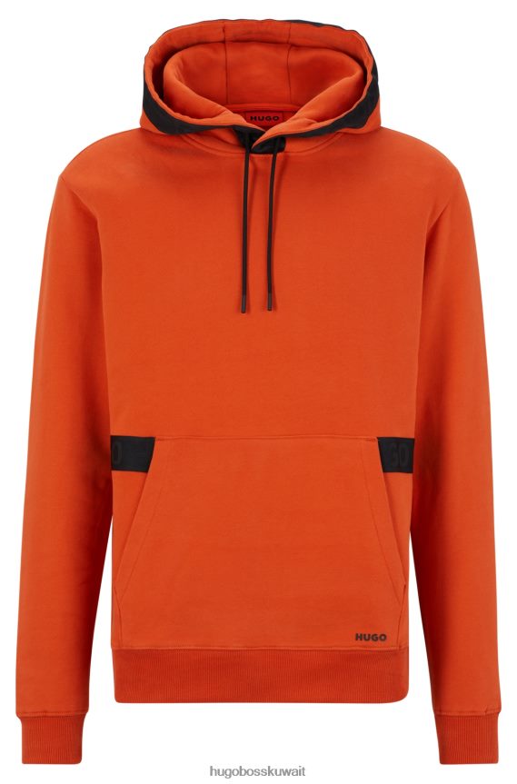 4TFNJN2089 برتقالي قاتم Hugo Boss هوديي من القطن العضوي باللون البرتقالي الداكن مع حواف بشريط الشعار