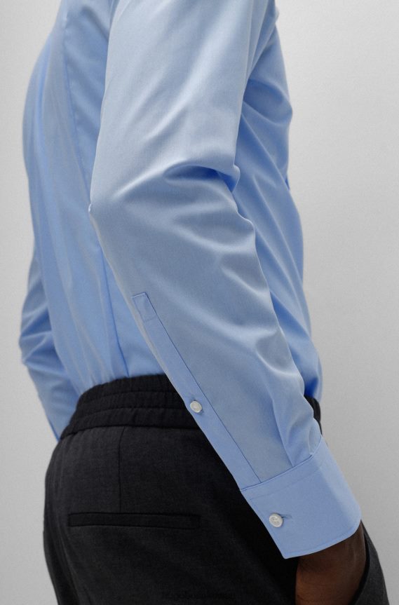4TFNJN2107 أزرق فاتح Hugo Boss قميص بقصة ضيقة مصنوع من قماش البوبلين القطني باللون الأزرق الفاتح سهل الكي