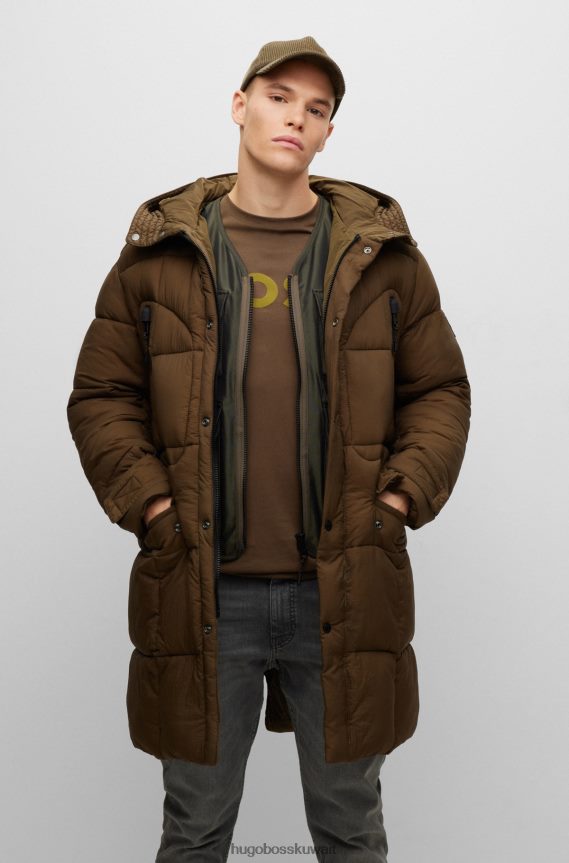 4TFNJN2163 أخضر غامق Hugo Boss سترة هوغو باركا خضراء داكنة مقاومة للماء مع بقع على المرفق