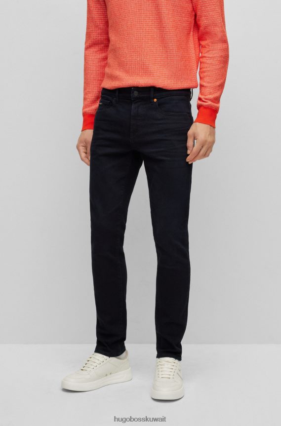 4TFNJN2171 أزرق غامق Hugo Boss جينز هوغو بقصة ضيقة باللون الأزرق الداكن من قماش الدنيم فائق التمدد باللون الأزرق الداكن