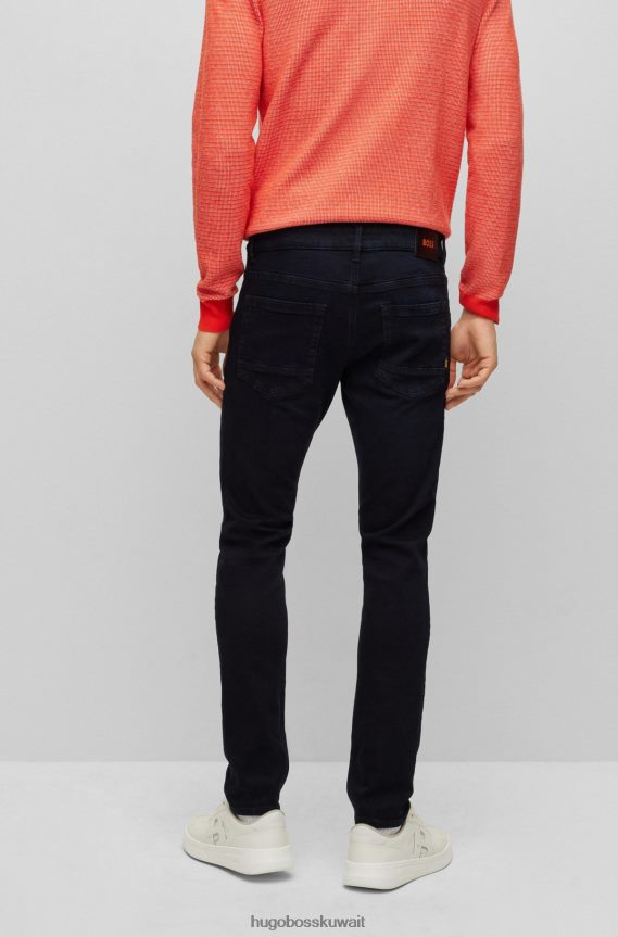 4TFNJN2171 أزرق غامق Hugo Boss جينز هوغو بقصة ضيقة باللون الأزرق الداكن من قماش الدنيم فائق التمدد باللون الأزرق الداكن