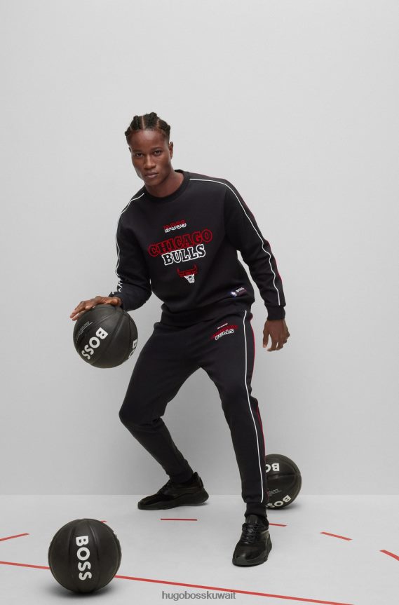 4TFNJN2209 ثيران الدوري الاميركي للمحترفين Hugo Boss & بدلة رياضية من مزيج القطن من NBA مع شعارات مطبوعة