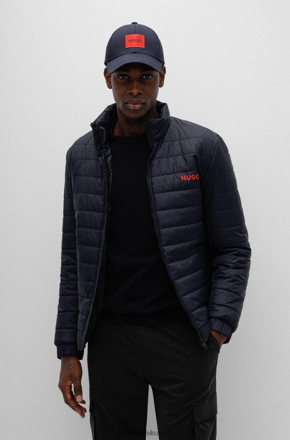 4TFNJN2213 أزرق غامق Hugo Boss سترة هوغو مبطنة مقاومة للماء باللون الأزرق الداكن مع طباعة الشعار