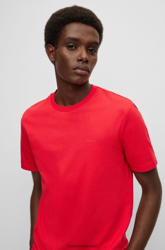 4TFNJN2243 أحمر Hugo Boss تيشيرت هوغو أحمر بشعار الماركة بقصة عادية من قطن الجيرسيه