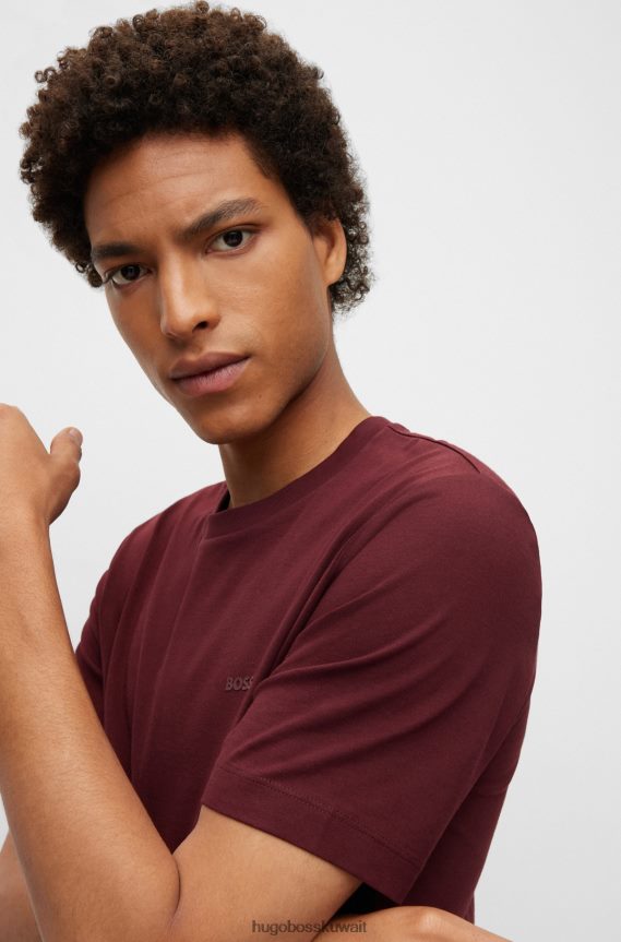 4TFNJN2244 احمر غامق Hugo Boss تيشيرت Hugo باللون الأحمر الداكن بشعار الماركة مصنوع من قطن الجيرسيه