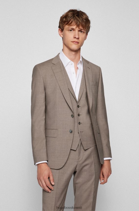 4TFNJN2287 البيج الفاتح Hugo Boss بدلة هوغو بيج فاتح من ثلاث قطع بقصة ضيقة من الصوف البكر