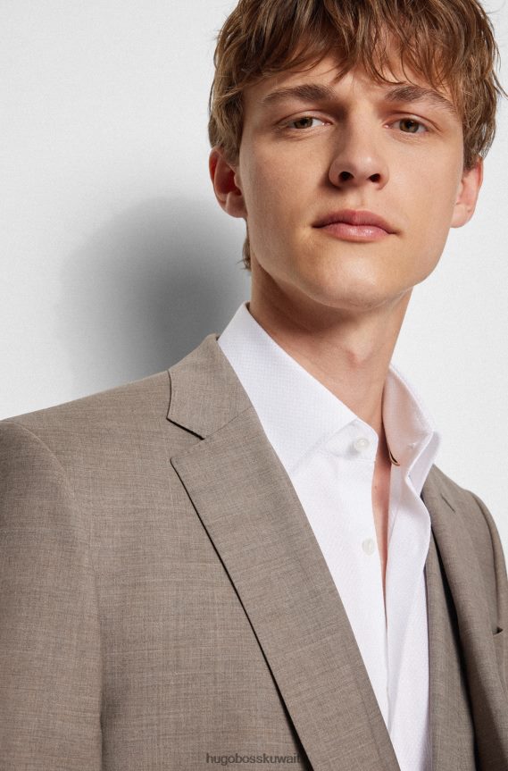 4TFNJN2287 البيج الفاتح Hugo Boss بدلة هوغو بيج فاتح من ثلاث قطع بقصة ضيقة من الصوف البكر