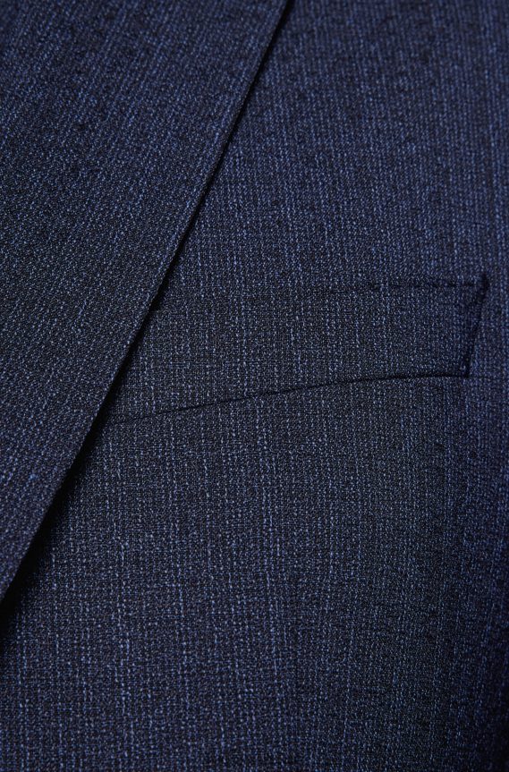 4TFNJN2316 أزرق غامق Hugo Boss بدلة هوغو من ثلاث قطع بقصة ضيقة من الصوف البكر المطاطي باللون الأزرق الداكن