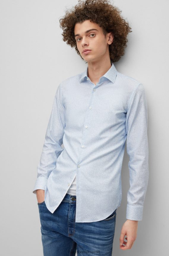 4TFNJN2334 أزرق فاتح Hugo Boss قميص أزرق فاتح بقصة ضيقة مصنوع من قماش هوغو القطني المطبوع هندسيًا