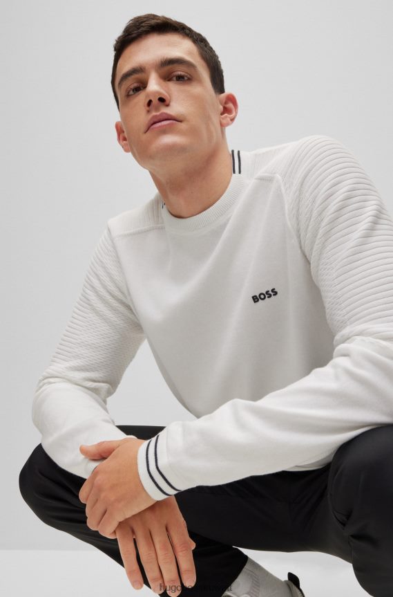 4TFNJN2336 أبيض Hugo Boss سترة Hugo بيضاء من القطن العضوي بقصة عادية مع شعار وطرف