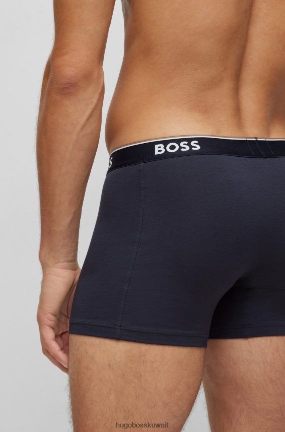 4TFNJN2347 أزرق غامق Hugo Boss حزمة من ثلاثة سراويل داخلية من القطن المطاطي تحمل شعار هوغو باللون الأزرق الداكن