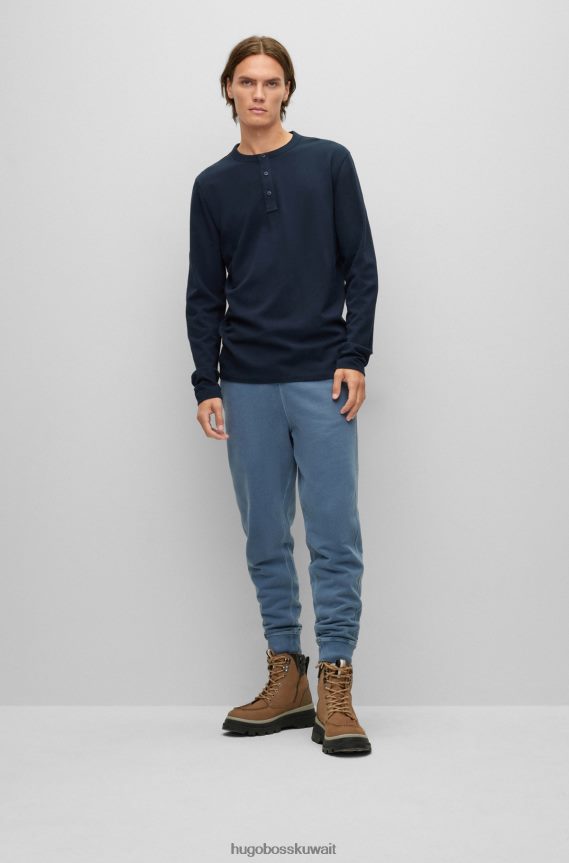 4TFNJN2354 أزرق غامق Hugo Boss تيشيرت هوغو هينلي بقصّة عادية مصنوع من قطن الجيرسيه باللون الأزرق الداكن