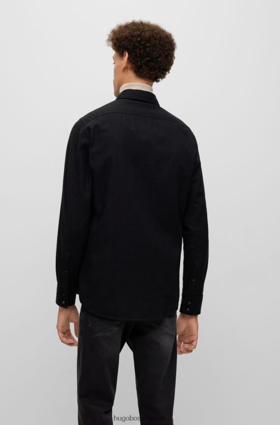 4TFNJN2366 أسود Hugo Boss قميص هوغو أسود بقصة عادية مصنوع من الفانيلا من القطن العضوي