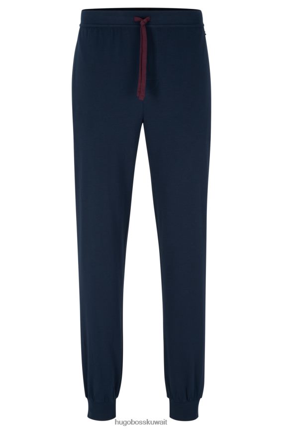 4TFNJN2382 أزرق غامق Hugo Boss بدلة رياضية من القطن المطاطي باللون الأزرق الداكن مع شعار هوغو مطرز