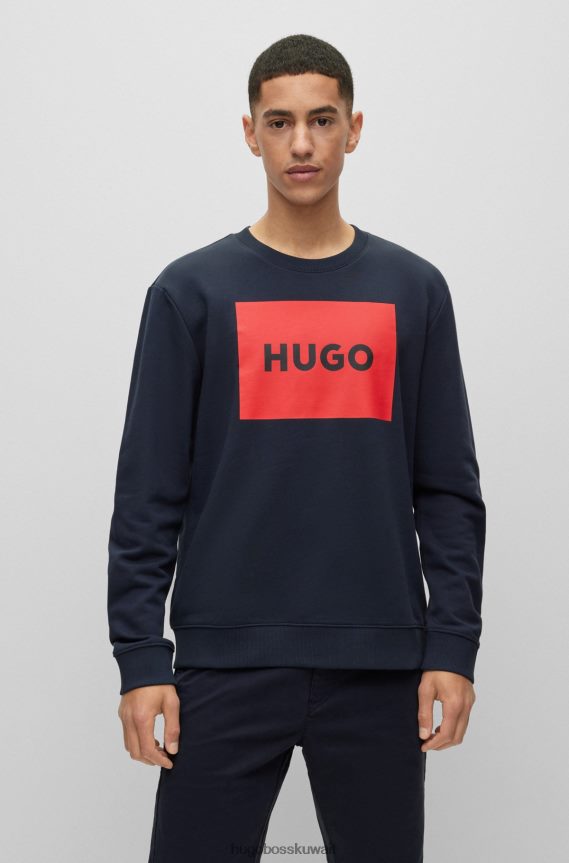 4TFNJN2405 أزرق غامق Hugo Boss سترة Hugo من قطن تيري باللون الأزرق الداكن مع طباعة شعار أحمر