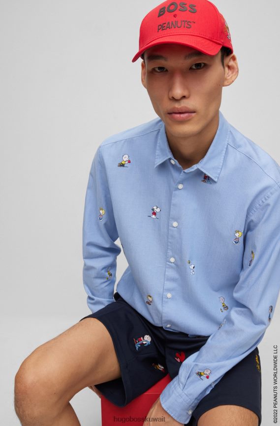 4TFNJN2446 أزرق Hugo Boss x قميص Peanuts ذو المقاس العادي من القطن مع عمل فني مطرز حصريًا