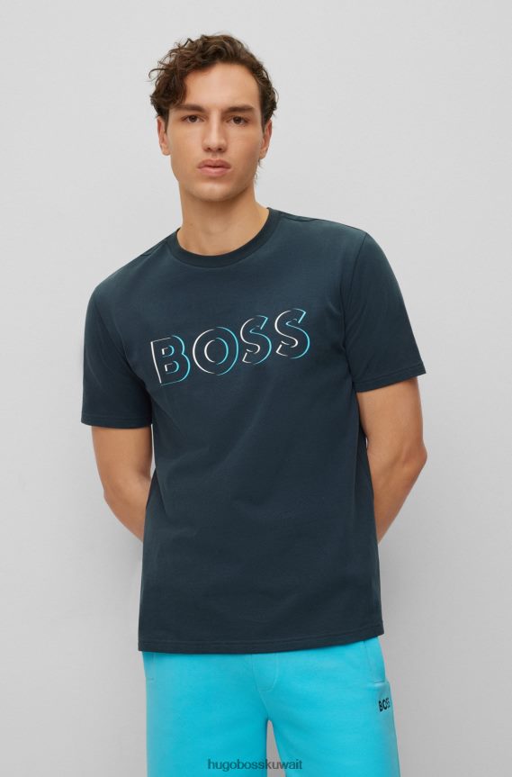 4TFNJN2448 أزرق غامق Hugo Boss تي شيرت هوغو من الجيرسي القطني المصقول باللون الأزرق الداكن مع طباعة شعار ديناميكية