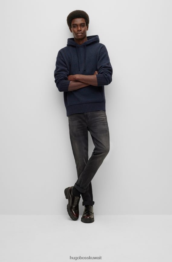 4TFNJN2563 أزرق غامق Hugo Boss هوغو هودي من مزيج الصوف بقصة مريحة مع شعار مطرز باللون الأزرق الداكن