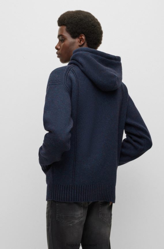 4TFNJN2563 أزرق غامق Hugo Boss هوغو هودي من مزيج الصوف بقصة مريحة مع شعار مطرز باللون الأزرق الداكن