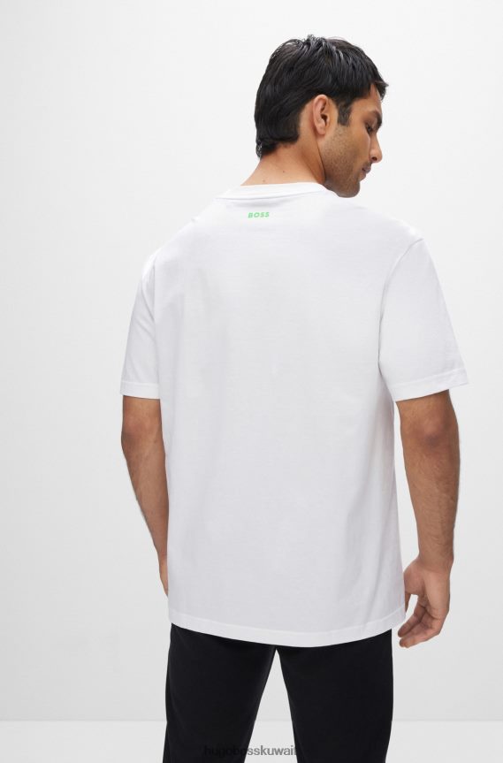 4TFNJN2624 أبيض Hugo Boss تيشيرت Hugo مريح من القطن العضوي مع شعار عمل فني باللون الأبيض