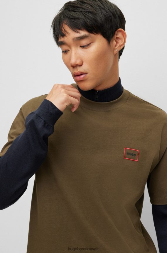 4TFNJN2670 أخضر غامق Hugo Boss تيشيرت Hugo باللون الأخضر الداكن بقصة مريحة من القطن العضوي مع شعار بإطار