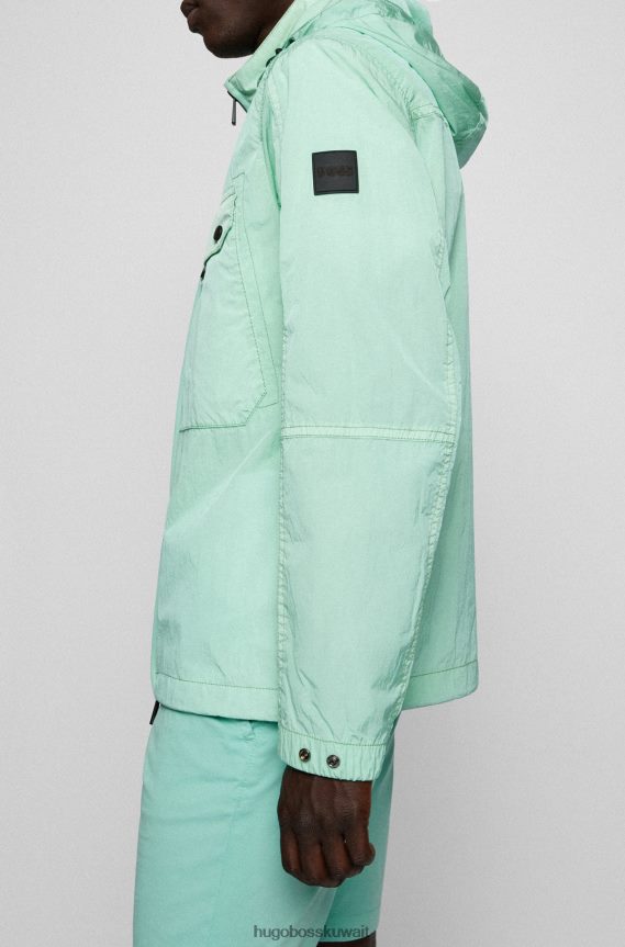 4TFNJN2688 اخضر فاتح Hugo Boss سترة عادية بغطاء رأس قابل للفصل وجيوب مزدوجة هوغو باللون الأخضر الفاتح