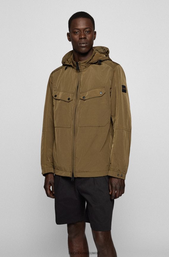 4TFNJN2689 أخضر غامق Hugo Boss سترة ذات مقاس عادي باللون الأخضر الداكن مع غطاء رأس قابل للفصل وجيوب مزدوجة