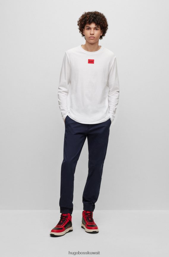 4TFNJN2692 أزرق غامق Hugo Boss بنطال تشينو هوغو ذو قصة ضيقة باللون الأزرق الداكن مصنوع من قطن الغبردين المطاطي