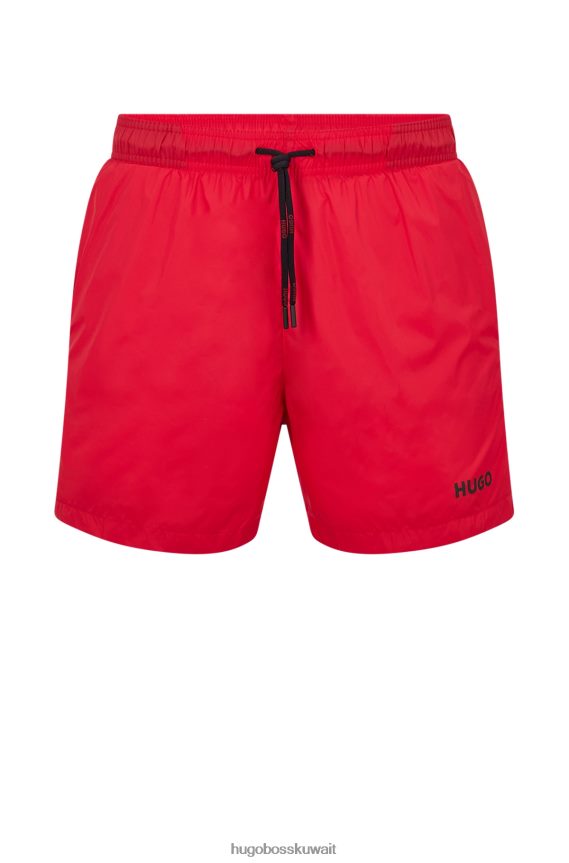 4TFNJN2708 أحمر Hugo Boss شورت سباحة سريع الجفاف مصنوع من قماش معاد تدويره مع شعار هوغو باللون الأحمر
