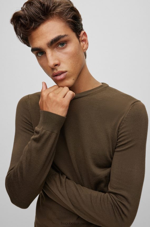 4TFNJN2791 أخضر غامق Hugo Boss سترة Hugo ذات قصة ضيقة من صوف ميرينو فائق النعومة باللون الأخضر الداكن