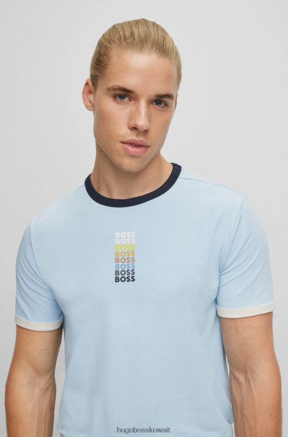 4TFNJN2812 أزرق فاتح Hugo Boss تي شيرت من القطن المطاطي مع شعارات هوغو المتكررة باللون الأزرق الفاتح