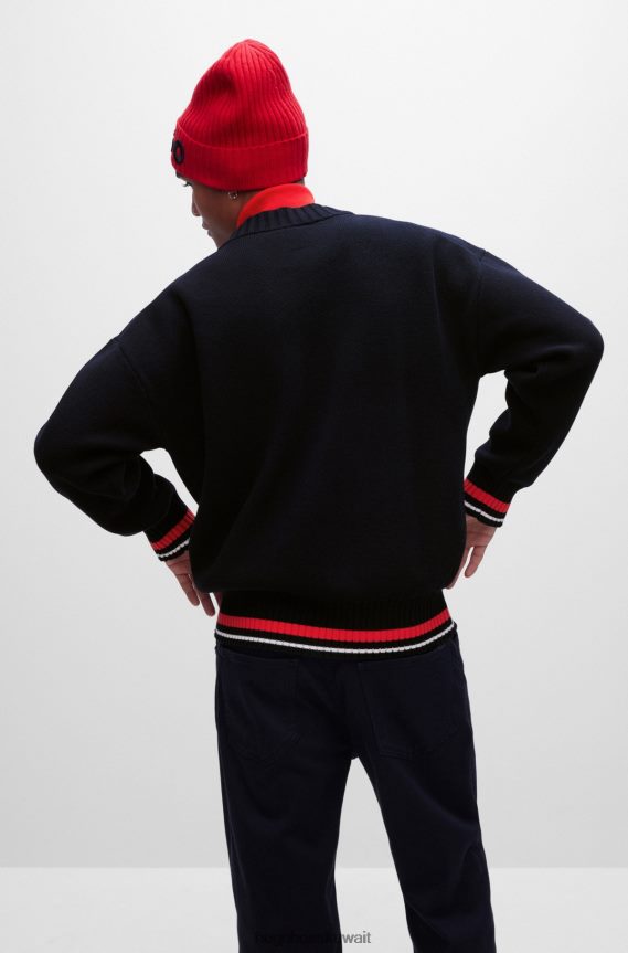 4TFNJN2845 أسود Hugo Boss سترة Hugo كبيرة الحجم من القطن العضوي مع شعار مكدس باللون الأسود