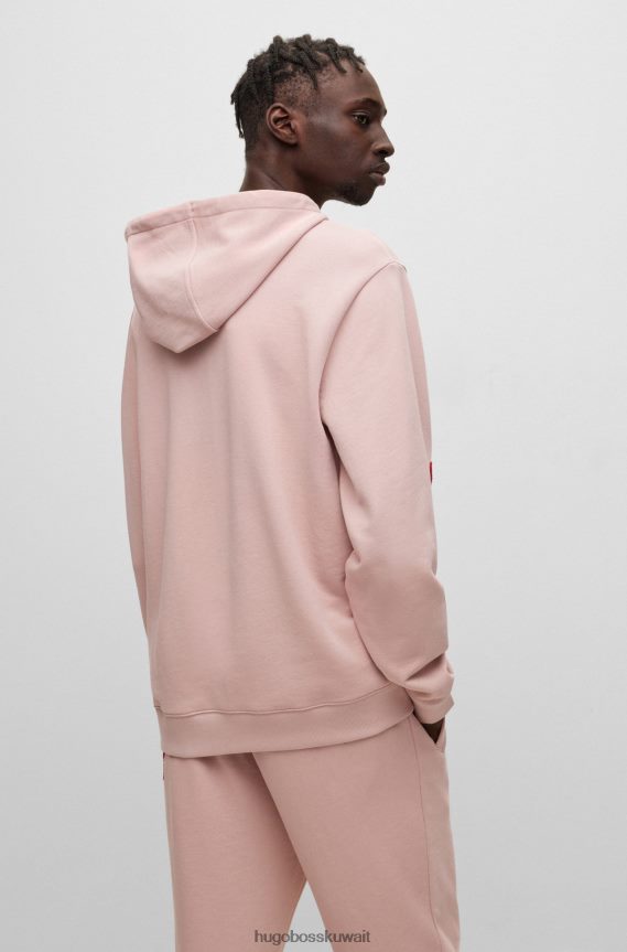 4TFNJN2853 وردي فاتح Hugo Boss هودي من قطن تيري باللون الوردي الفاتح مع شعار هوغو مطرز كبير الحجم