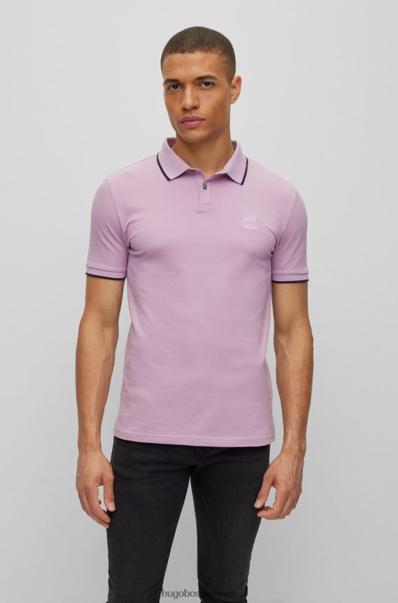 4TFNJN2885 ضوء ارجواني Hugo Boss قميص بولو من القطن المطاطي بقصة ضيقة مع رقعة شعار Hugo باللون الأرجواني الفاتح