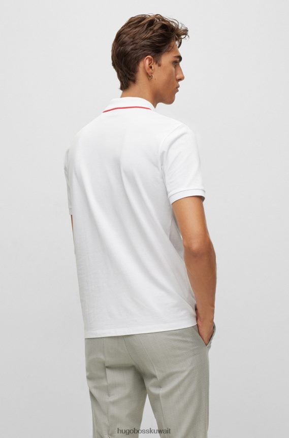 4TFNJN2912 أبيض Hugo Boss قميص بولو من قطن بيكيه © من Hugo مع شعار بإطار أحمر باللون الأبيض
