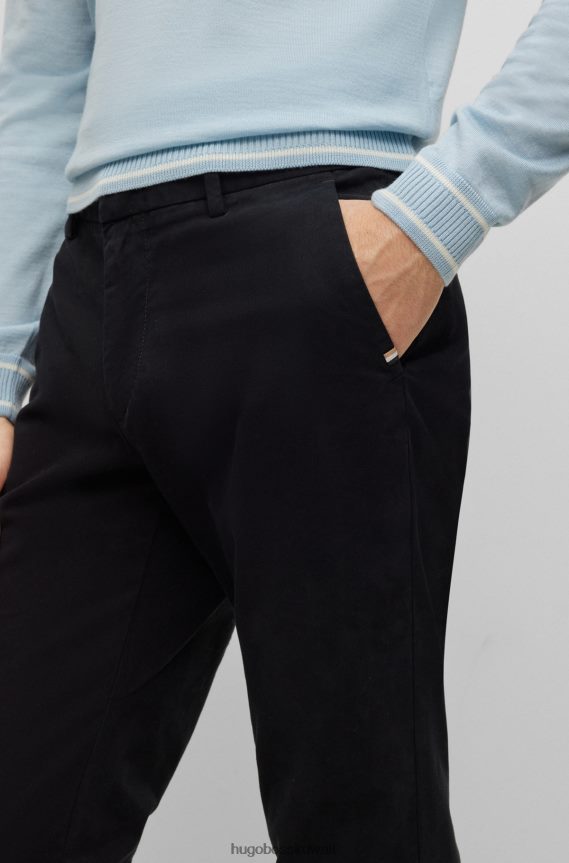 4TFNJN2933 أسود Hugo Boss بنطال تشينو بقصة ضيقة مصنوع من قطن الجبردين المطاطي باللون الأسود