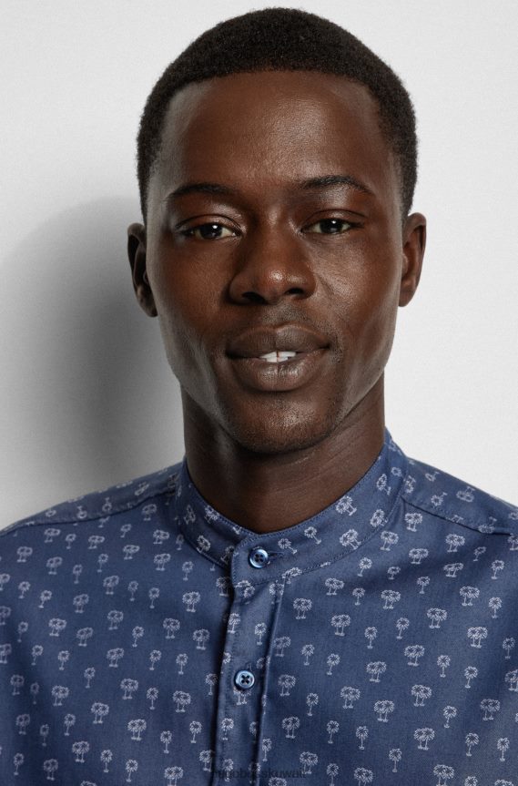 4TFNJN2967 أزرق غامق Hugo Boss قميص Hugo ذو المقاس العادي من القطن المطاطي بنمط الجاكار باللون الأزرق الداكن