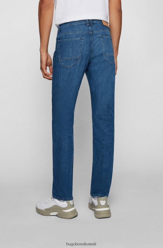 4TFNJN3008 أزرق Hugo Boss جينز بقصة عادية من قماش الدنيم الإيطالي خفيف الوزن باللون الأزرق هوغو