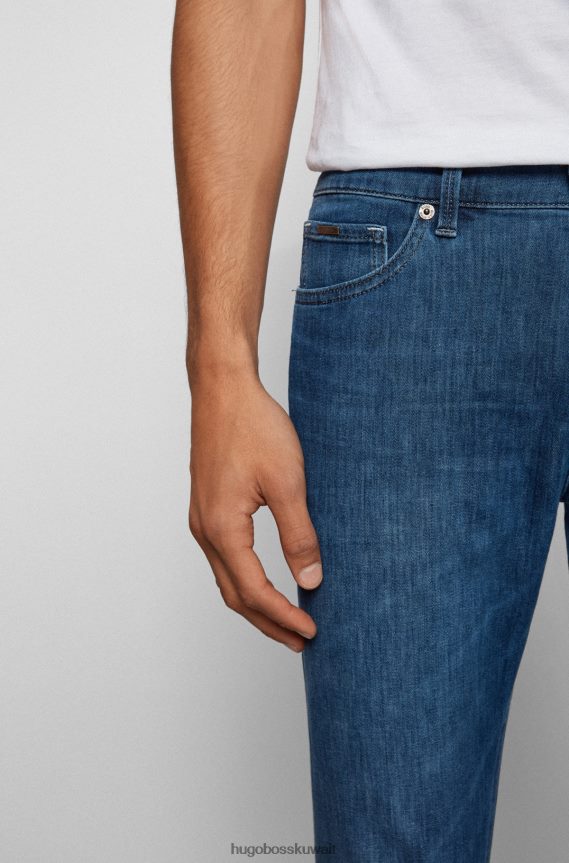 4TFNJN3008 أزرق Hugo Boss جينز بقصة عادية من قماش الدنيم الإيطالي خفيف الوزن باللون الأزرق هوغو
