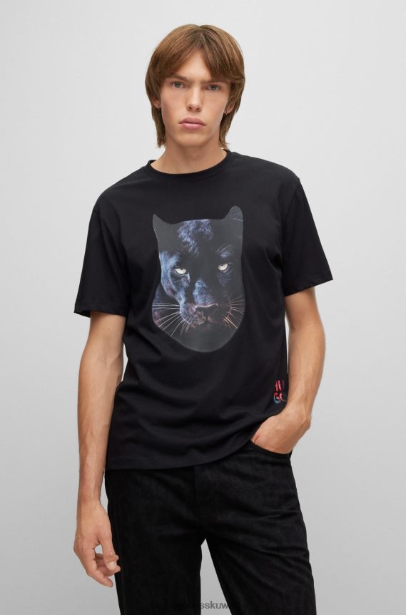 4TFNJN3043 أسود Hugo Boss تيشيرت بطبعة Hugo Jaglion أسود من قطن الجيرسيه