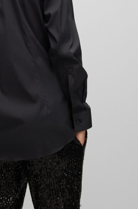 4TFNJN3099 أسود Hugo Boss قميص بقصّة ضيّقة من قماش البوبلين الأسود من مزيج القطن