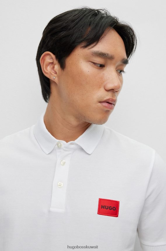 4TFNJN3113 أبيض Hugo Boss قميص بولو أبيض من قطن بيكيه © بقصة ضيقة مع شعار هوغو باللون الأحمر